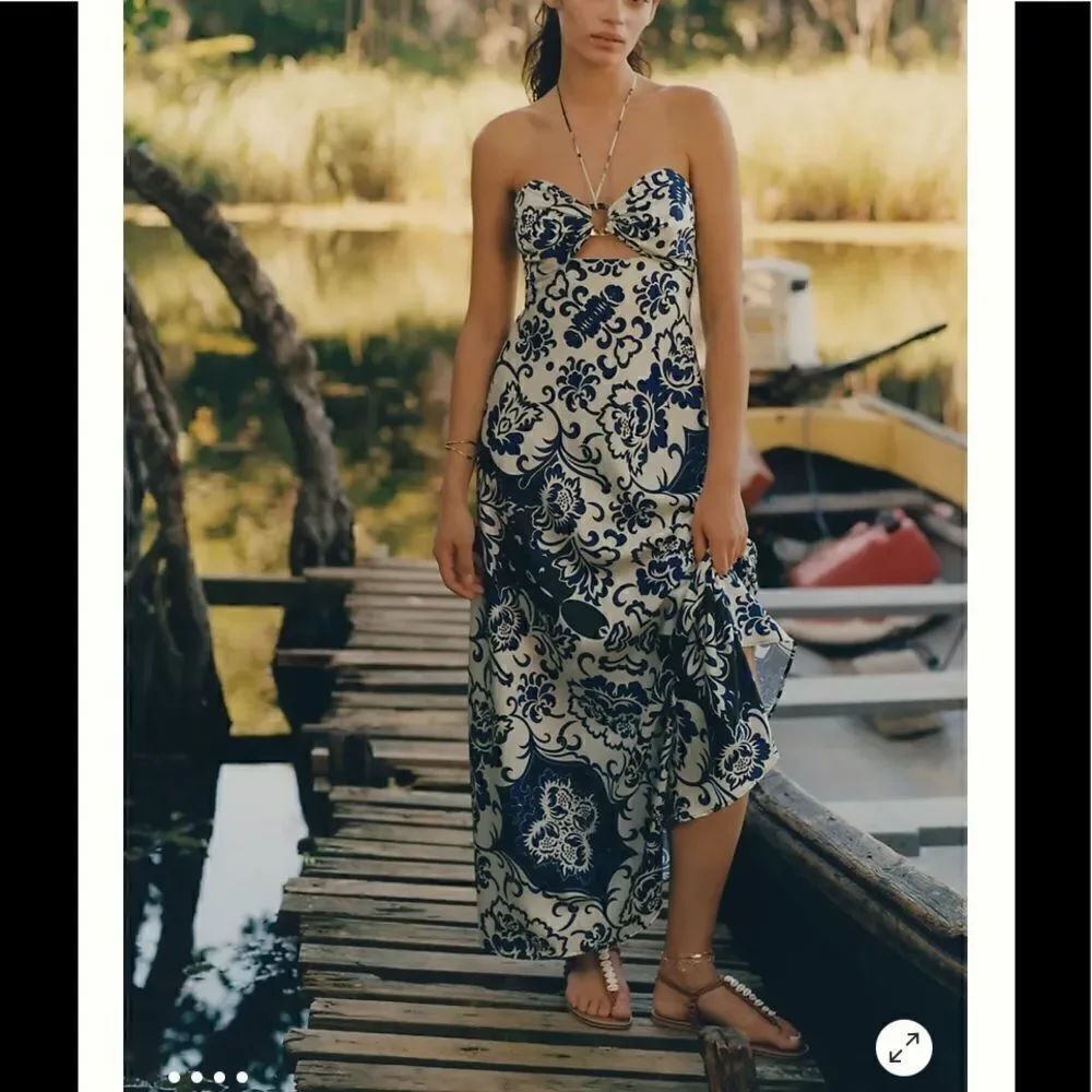 Delfi Collective Halter Maxi Dress
